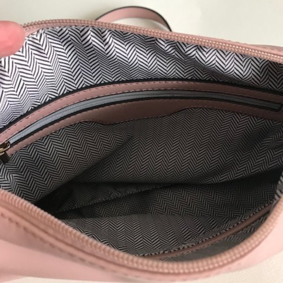 Pink Purse with Chevron Interior - Picture 1 of 6